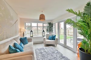 Photo 16- click for photo gallery